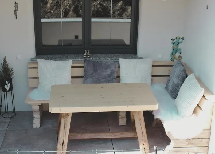 Viersterne Apartment *