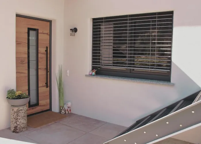 Viersterne * 施图拜河谷新施蒂夫特